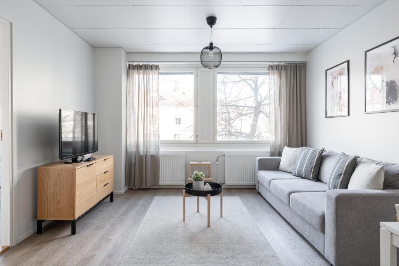 Modern 2Br Apartment With Balcony & Central Location - Hosted By 2Ndhomes 탐페레 외부 사진